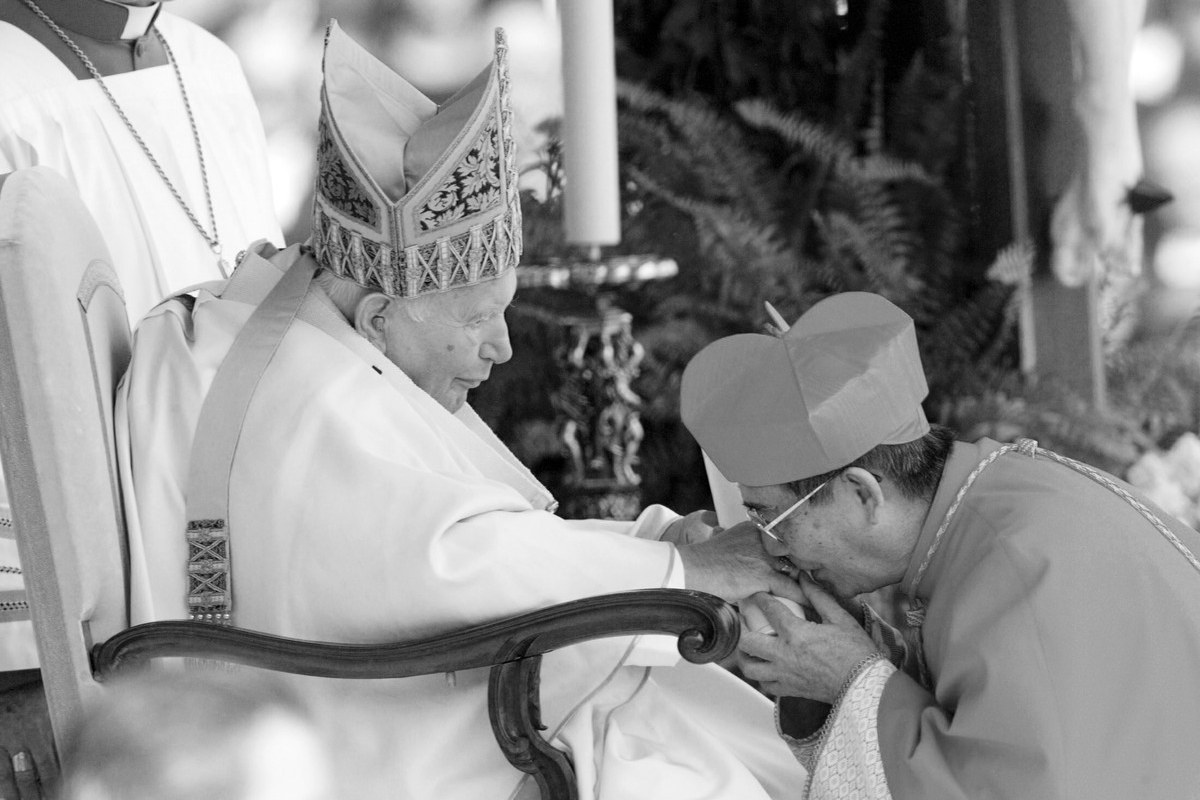 Zmarł kardynał Jean-Baptiste Pham Minh Mân, mianowany przez Jana Pawła II