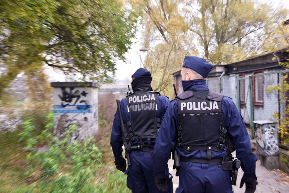 Poszukiwania 17-latki zakończone nieoczekiwanym odkryciem narkotyków