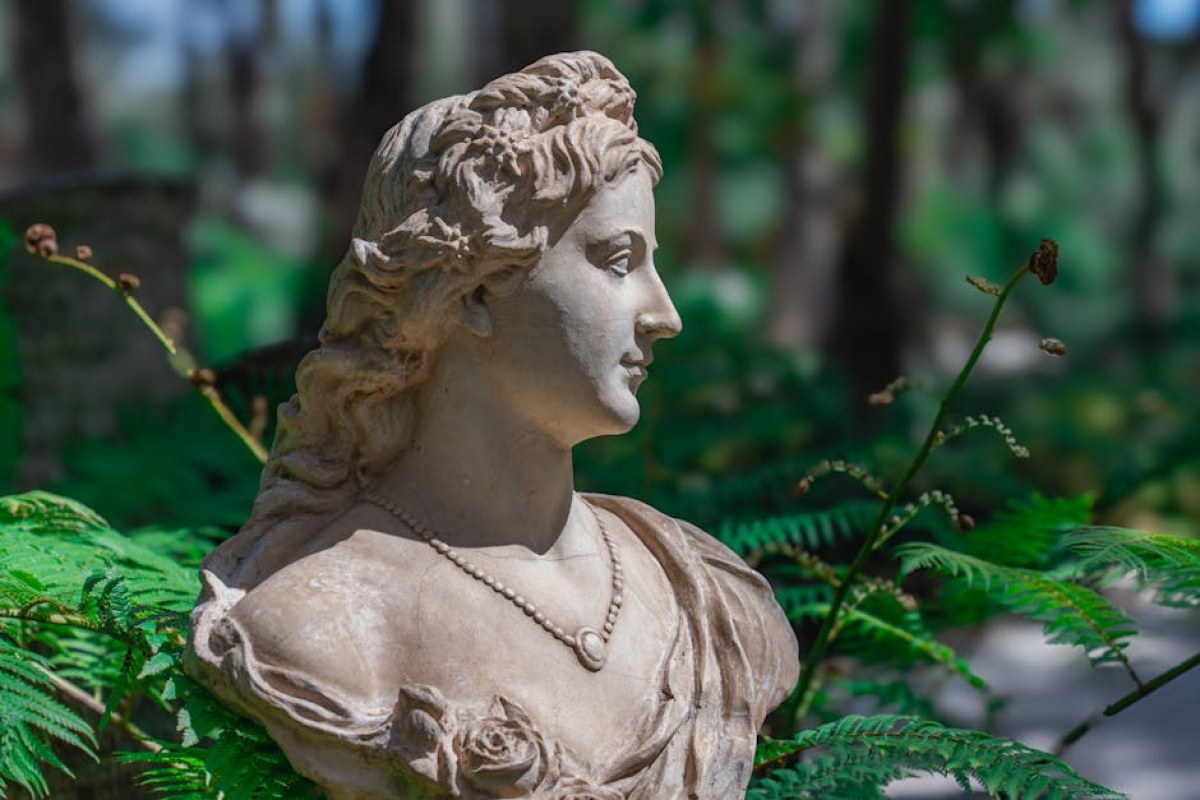 Prawdziwe oblicze Kleopatry: Między mitem a historią