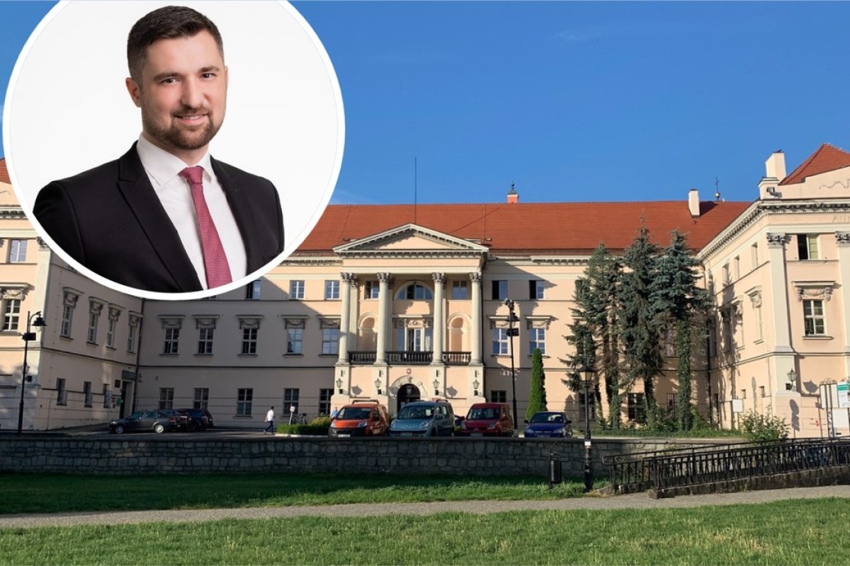 Podsłuch w gabinecie wicestarosty. Sprawa wstrząsa kaliskim samorządem