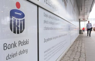 PKO BP kontynuuje promocję płatności kartą. Premia może sięgnąć 600 zł
