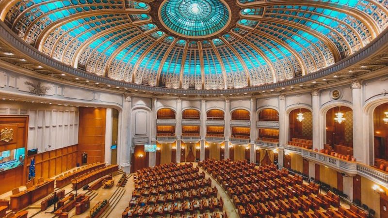 Węgierskie wybory parlamentarne: rekordowa frekwencja i oczekiwanie na wyniki