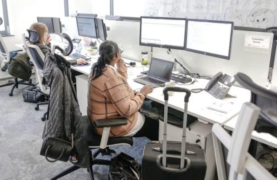 Cztery światy w jednej pracy: Baby Boomers, X, Y i Z przy wspólnym biurku