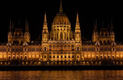 Węgry po wyborach: historyczna frekwencja i trudna droga opozycji