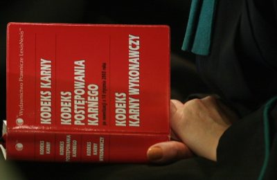 Tragiczne odkrycie pod Przemyślem. Matka usłyszała zarzuty