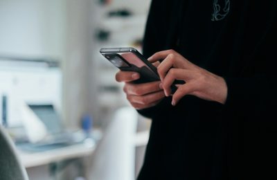 Google wzmacnia ochronę Androida przed oszustami telefonicznymi