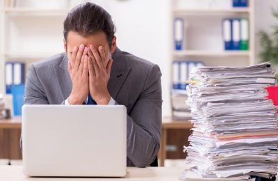 KSeF: chaos w oznaczeniach. Którą opcję wybrać? Ministerstwo odpowiada