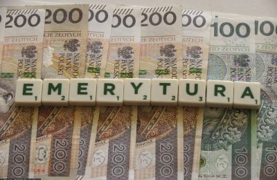 Ryczałt energetyczny dla emerytów: dodatkowe wsparcie w budżecie kierowcy i przedsiębiorcy