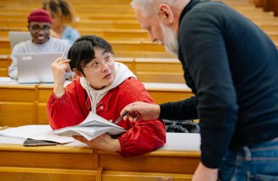 Pensje asystentów uczelnianych w końcu przekroczą minimalne wynagrodzenie