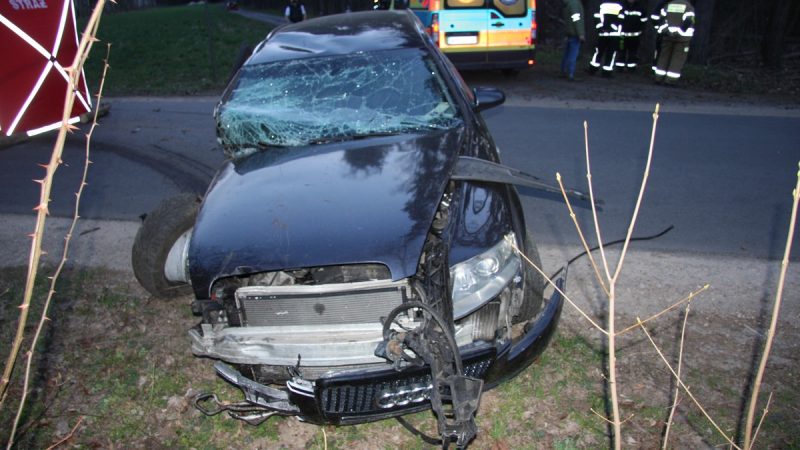 Tragiczny wypadek pod Warszawą: Pijany kierowca z 2.5 promila i prędkość ponad 180 km/h