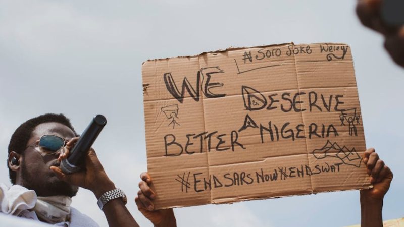 Papież Leon XIV w Bamenda: Mocne słowa o polityce i świętości
