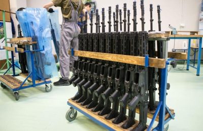 Kryzys zamówień na GROT-y. Prezydent Nawrocki wetuje, a przyszłość „Łucznika” stoi pod znakiem zapytania