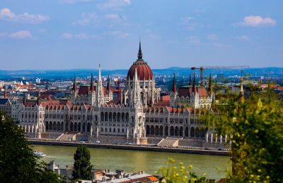 Węgierskie doświadczenia a polska praworządność: refleksje nad odpowiedzialnością polityków