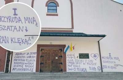 Wandalizm na kościele w Trzebini. Policja zatrzymała 33-letniego mężczyznę