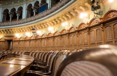 Posłowi Konfederacji obniżono dietę za użycie symboli nazistowskich w Sejmie