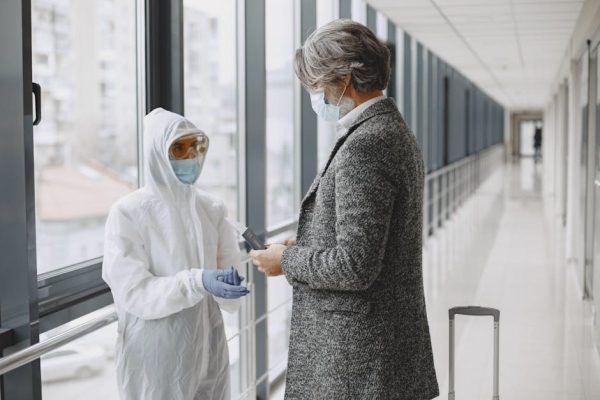 Prawo do zdrowia w Polsce: między konstytucyjną gwarancją a biurokratyczną rzeczywistością