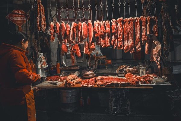 Majówka a post piątkowy. Dla wiernych z Warszawy ważna decyzja Kościoła