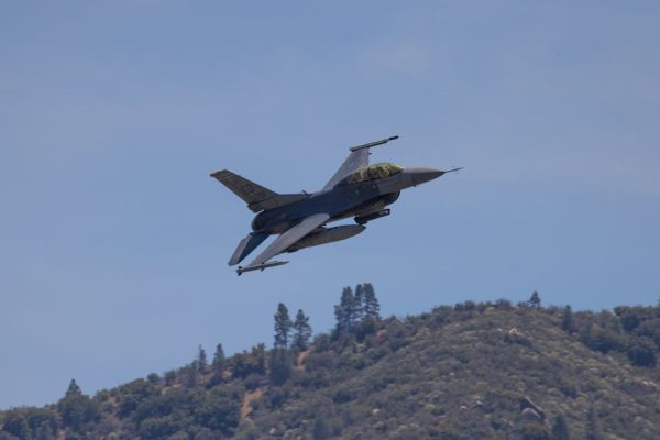 Rosyjskie maszyny nad Bałtykiem: Polskie F-16 poderwane do akcji