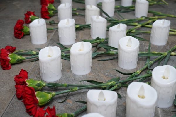 Wzruszający gest w miejscu śmierci posła Łukasza Litewki. Liścik poruszył internautów