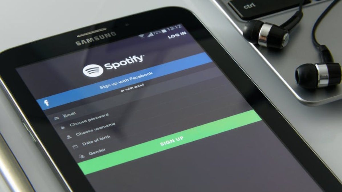 Spotykamy się w folderach. Po 15 latach Spotify wreszcie wprowadza porządkowanie playlist w aplikacji mobilnej