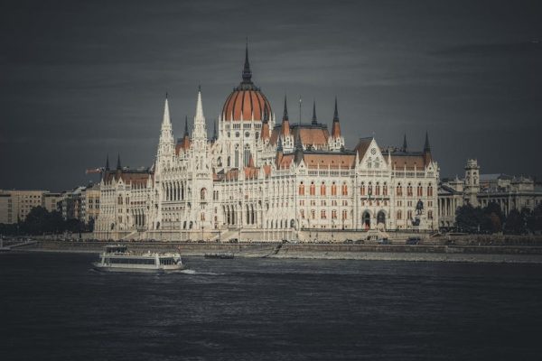 Janusz Kowalski opuszcza szeregi PiS i zapowiada działalność jako poseł niezależny