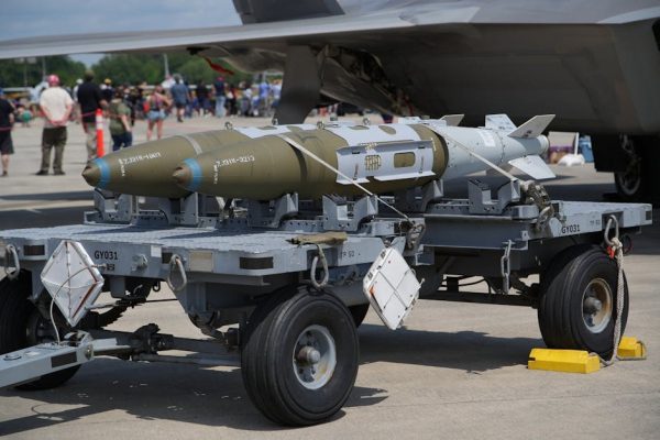 Amerykańska modernizacja bomb lotniczych: ze starego uczynić nowe i potężne