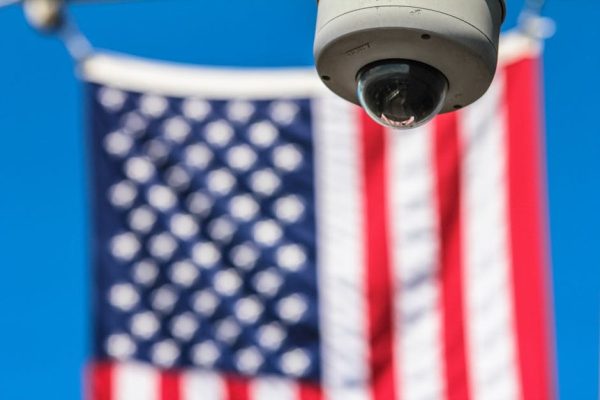 Incydent zbrojny w pobliżu Białego Domu. Funkcjonariusze Secret Service otworzyli ogień