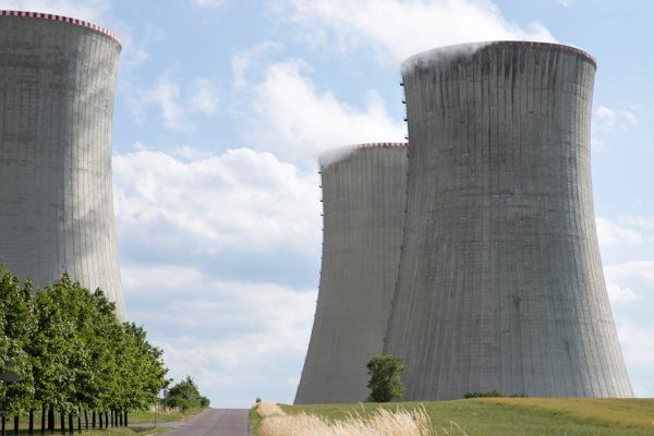 Ocena strategii USA wobec Iranu: między deklaracjami a rzeczywistością