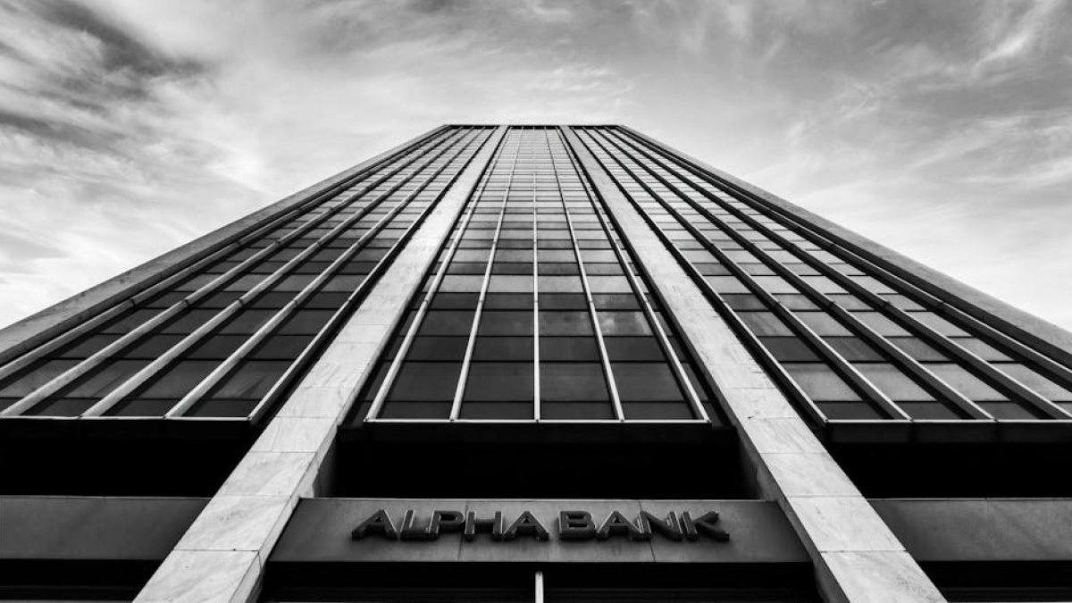 UniCredit wycofuje się z Rosji za 3 miliardy euro