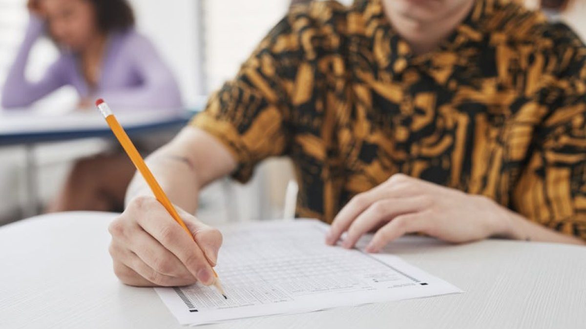 Matura z biologii 2026: uczniowie zaskoczeni nową formułą egzaminu