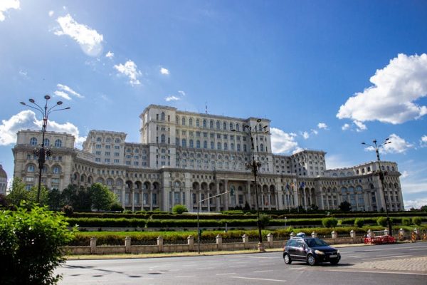 Rumunia po rozpadzie koalicji rządzącej. „Grunt jest coraz bardziej kruchy”