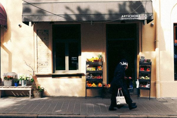 Stokrotka uniezależnia się od litewskiego właściciela. Co to oznacza dla klientów?