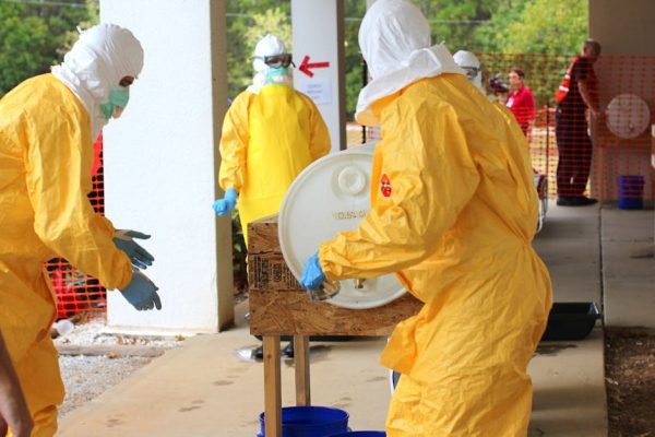 Tragiczny finał akcji ratunkowej w USA. Trzy osoby nie żyją, 23 ratowników w szpitalu