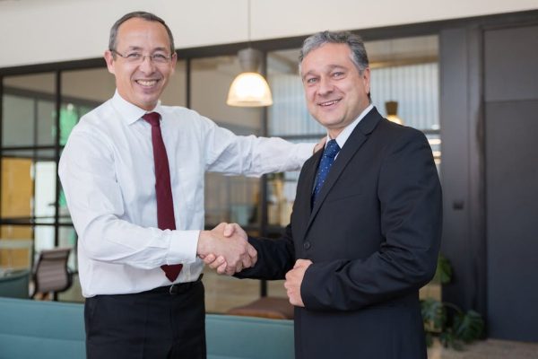 Czy Węgry cofną azyl polityczny Zbigniewowi Ziobrze? Konsekwencje dla Polski i UE