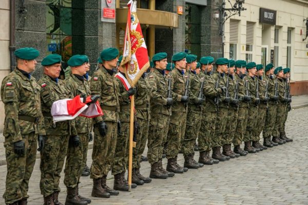 Nowa architektura obronna NATO: Polska kluczowym ogniwem wschodniej flanki