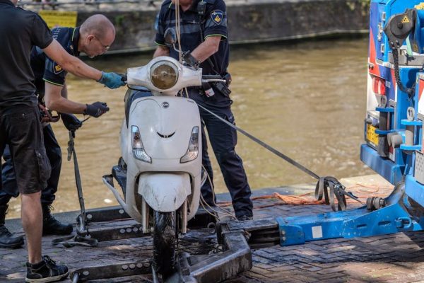 Tragedia na ścieżce rowerowej w Kutnie. Śmiertelne zderzenie hulajnóg elektrycznych