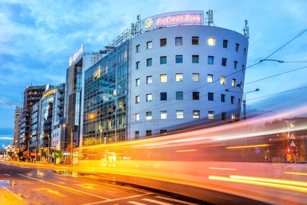 Nowa oferta ING dla firm: nawet 4200 zł premii i dwa lata bez opłat. Jak skorzystać?