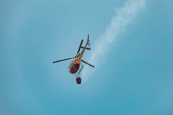 Premier Tusk monitoruje sytuację pożaru w Międzylesiu. Na miejsce skierowano dodatkowe siły