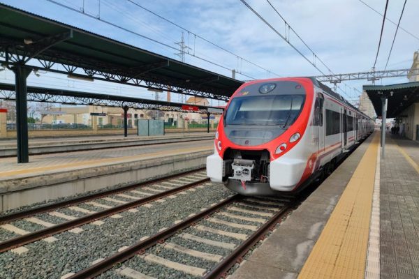 PKP Intercity zwiększa liczbę połączeń. Nowy rozkład jazdy na lato 2026