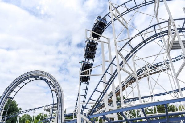 Koszmar w Teksasie: Uczniowie utknęli na kolejce górskiej 30 metrów nad ziemią