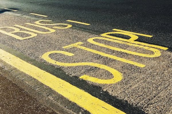 Tragiczny wypadek autokaru w Wirginii. Nie żyje pięć osób, w tym dzieci