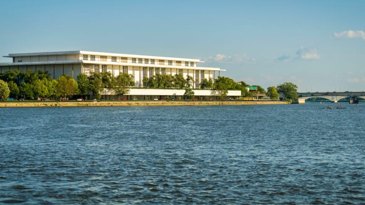 Sąd w Waszyngtonie nakazał usunięcie nazwiska Trumpa z Centrum Kennedy’ego