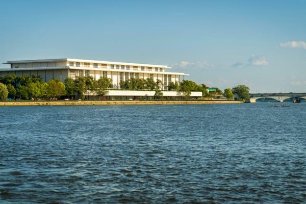 Sąd w Waszyngtonie nakazał usunięcie nazwiska Trumpa z Centrum Kennedy’ego