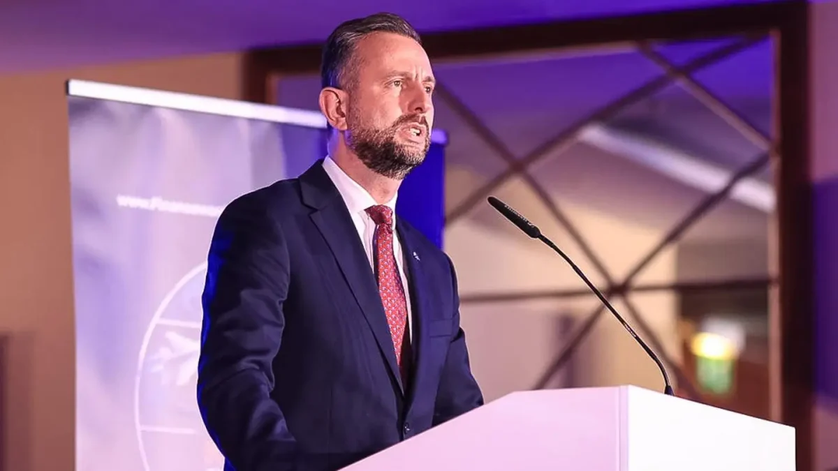 Kongres finansowania odporności i obronności: Kosiniak-Kamysz o roli państwa, biznesu i banków