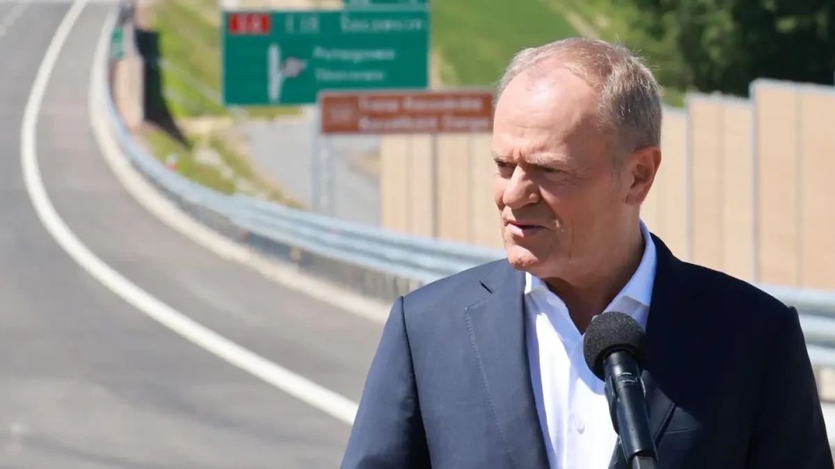 Premier Tusk: Trasa Kaszubska gotowa, przejazd Szczecin-Gdańsk krótszy o 1,5 godziny