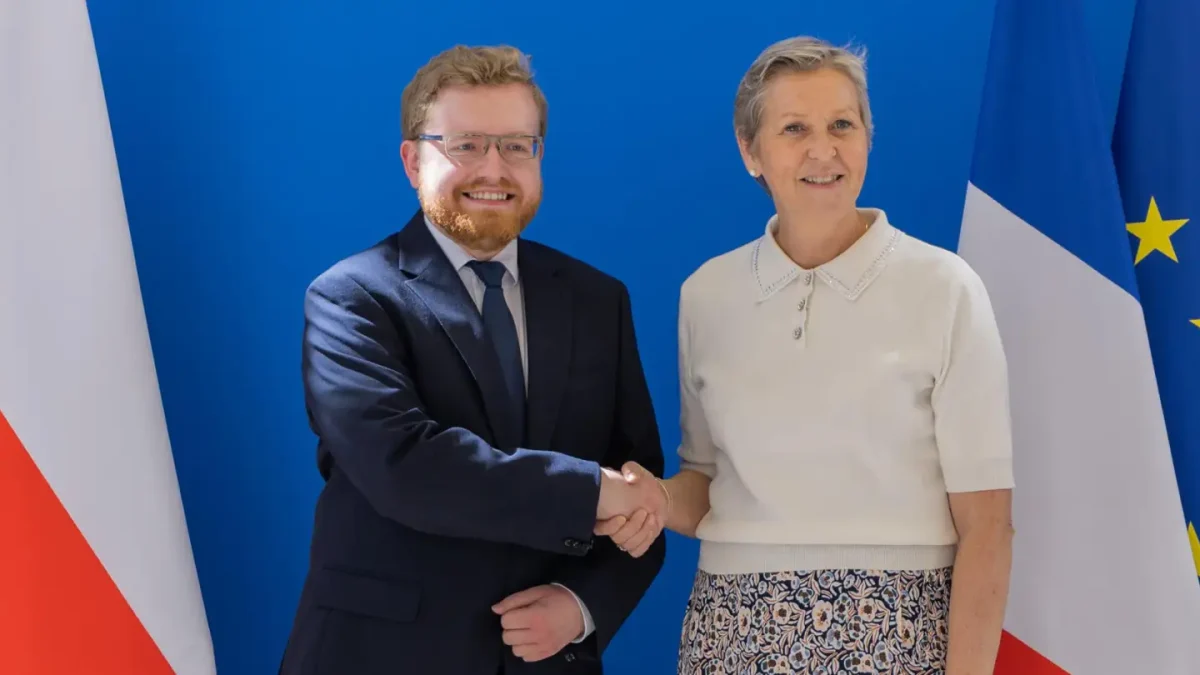 Polska i Francja zacieśniają współpracę cyfrową – AI i suwerenność technologiczna priorytetem