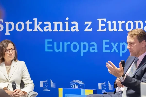 Wicepremier Sikorski o strategicznej autonomii UE w debacie „Jasne, że Europa!”