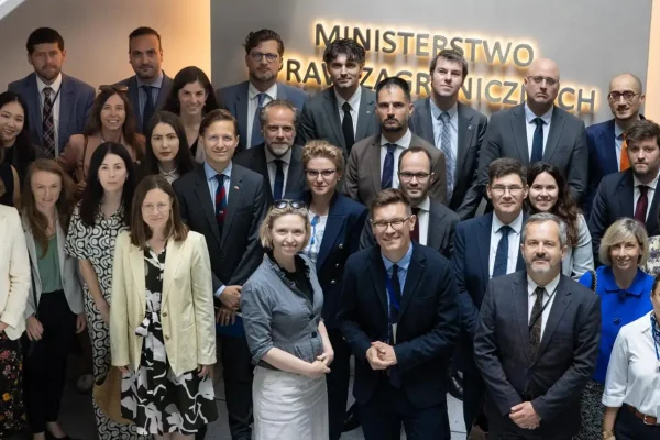 Prezentacja Strategii Polityki Zagranicznej 2026-2030 dla dyplomatów NATO i Indo-Pacyficznej Czwórki