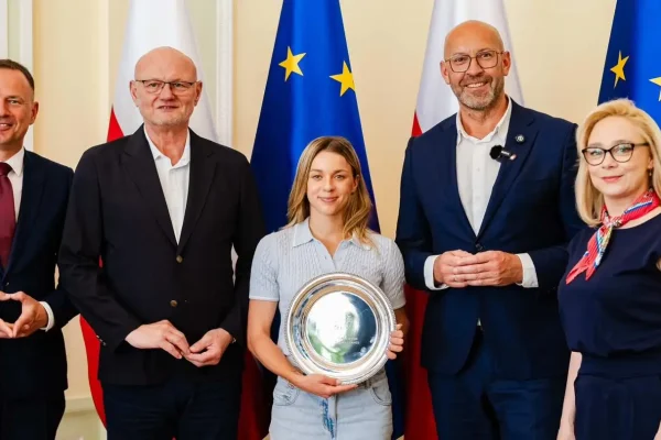 Maja Chwalińska otrzymała stypendium od ministra sportu po finale Roland Garros