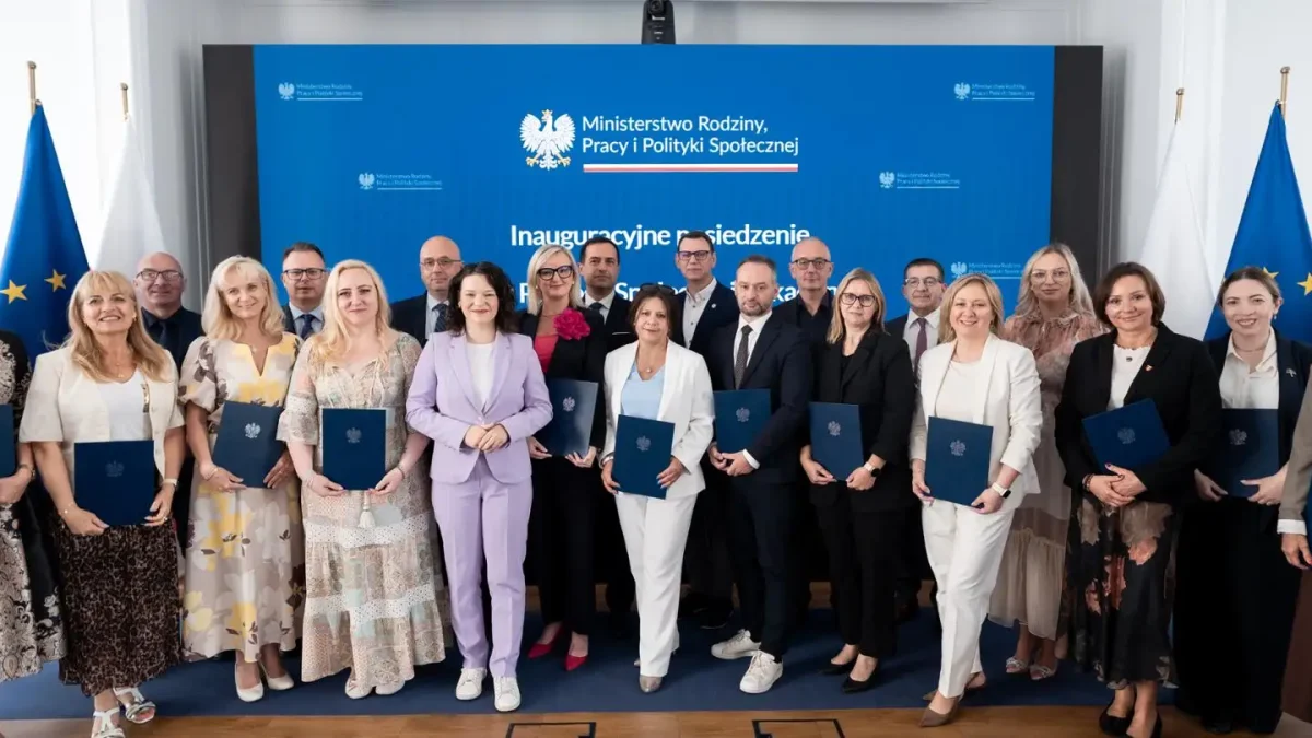 Rada Pomocy Społecznej XI kadencji rozpoczęła działalność